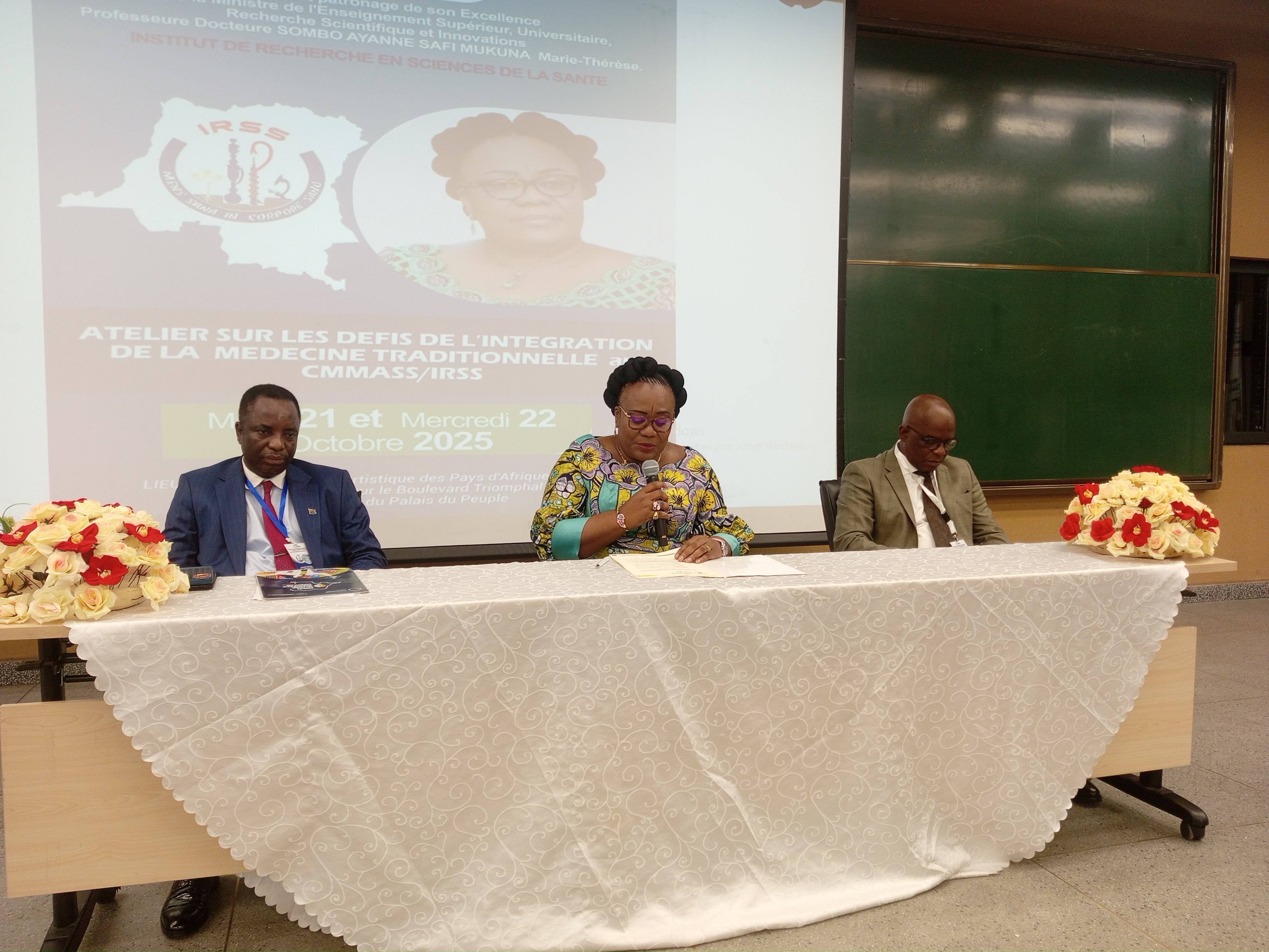 RDC : la ministre de l'ESU lance l’atelier sur les défis de l’intégration de la médecine traditionnelle au CMMASS/IRSS